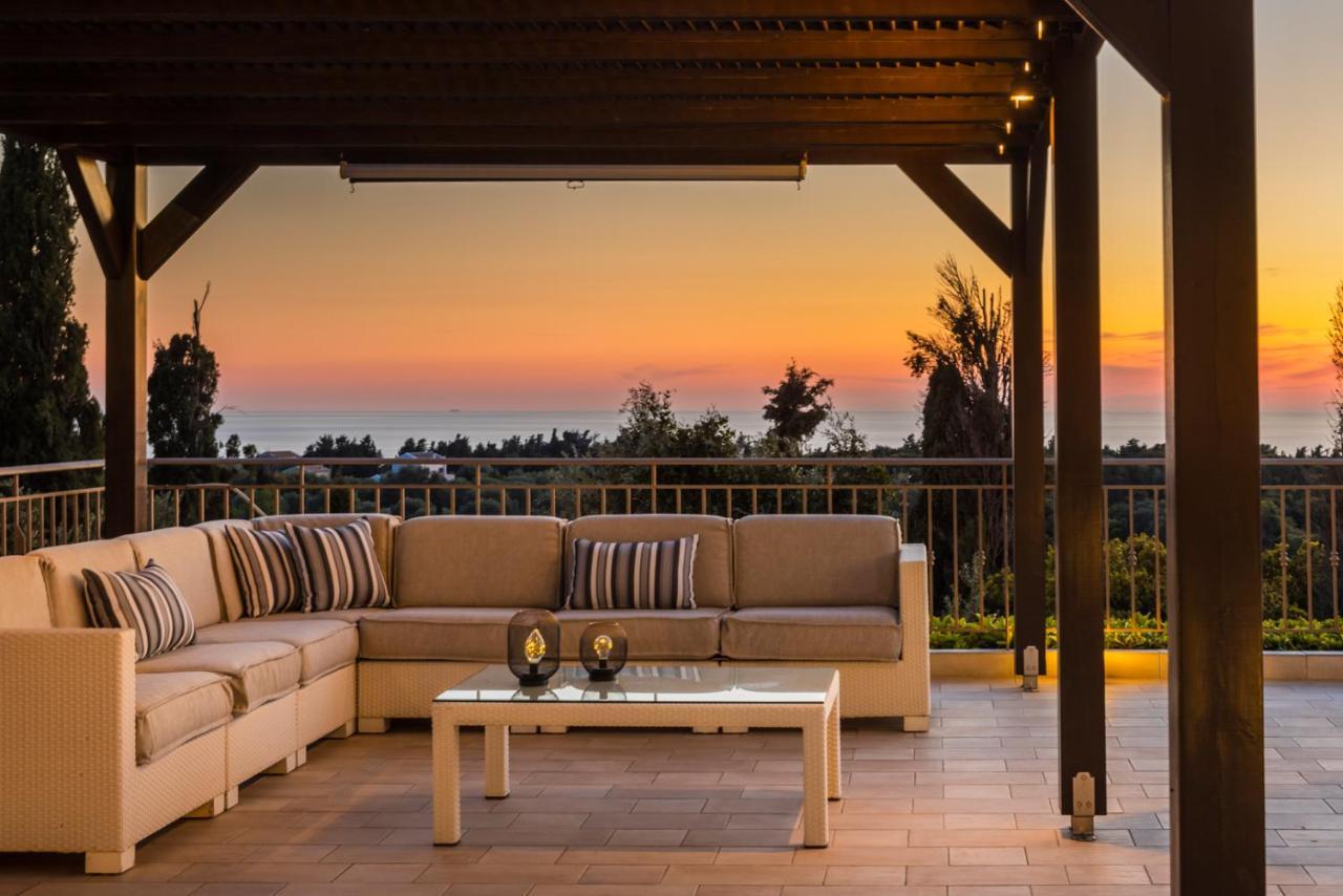 Luxury Villa Karmaniolos Fiskardo Kefalonia Exterior photo